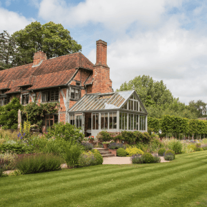 Dogmersfield Garden 19 of 20 4 1536x1024 square bb98362d406a7ae95202ef970ebbfffb mgw5op1fi470