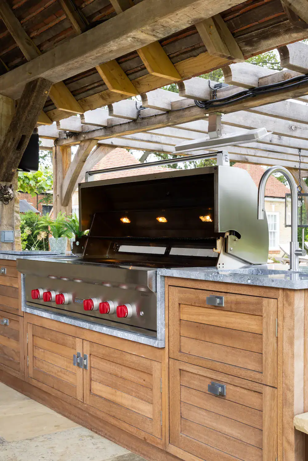 Outdoor Kitchen 12