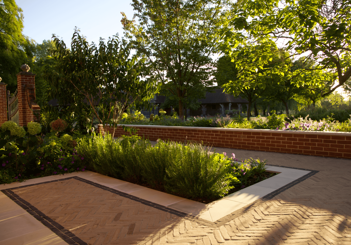 PCL Summers lodge Terrace T2 2000 PCL Summers lodge Terrace T2 2000